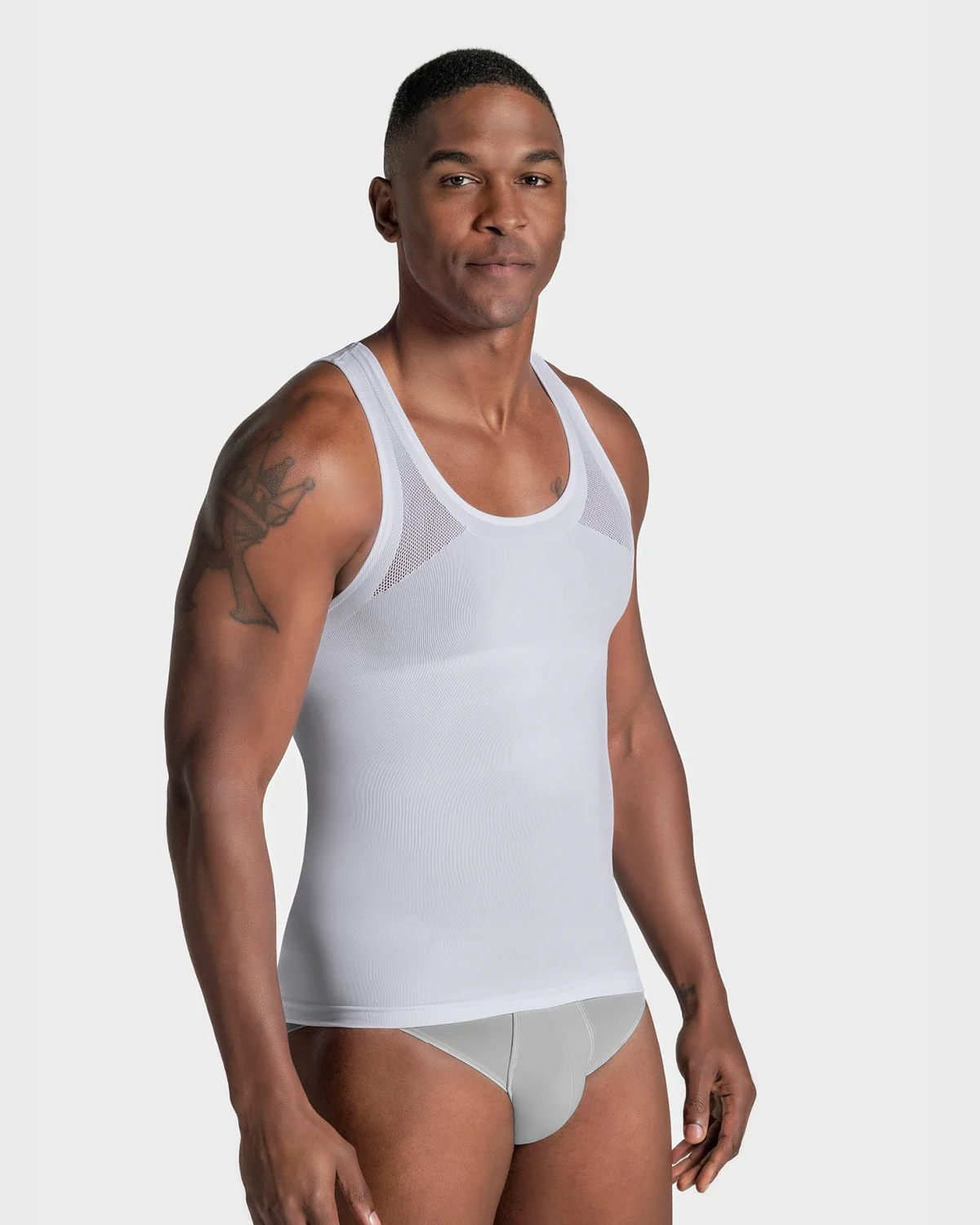 Crew neck seamless compression tank - Image 6