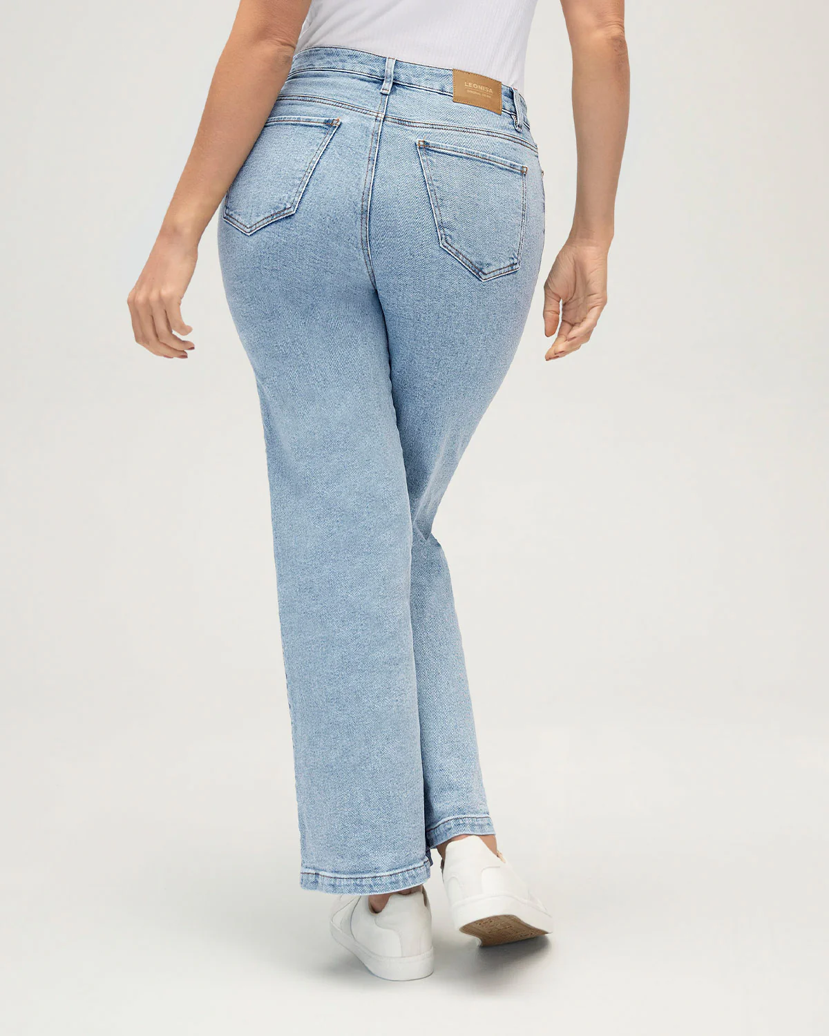Essential High-Waisted Wide Leg Jean - Image 8