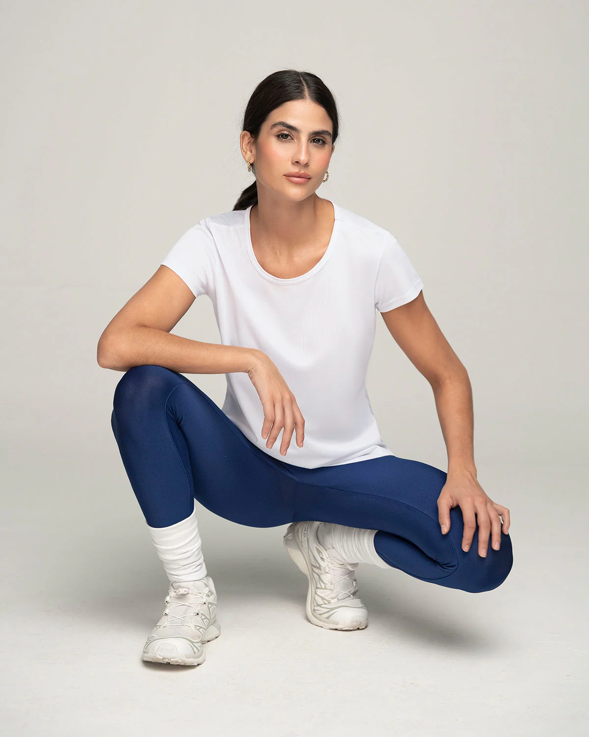 High-Waisted Active Legging with Heart-Shaped Seams - Image 13