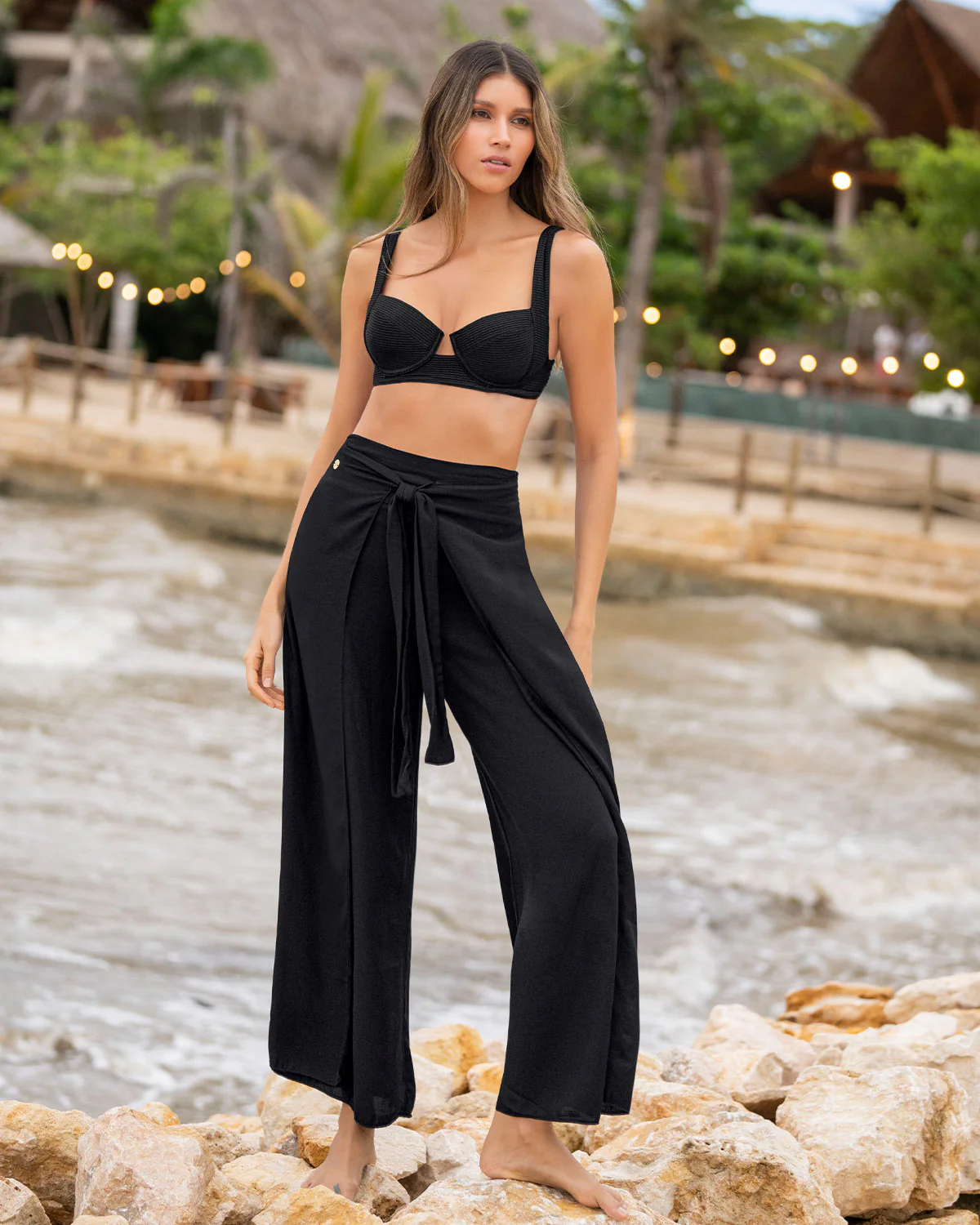 High Waisted Ribbed Bikini with Structured Top - Image 4