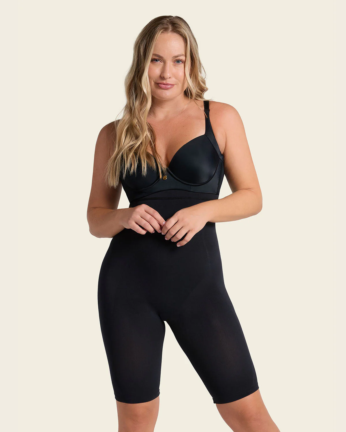 Invisible Extra High-Waisted Shaper Short - Image 5