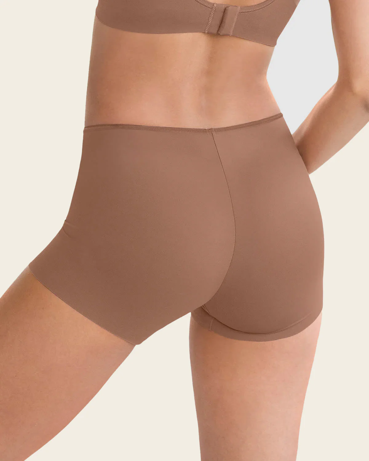 Invisible high-waisted boyshort knicker - Image 5
