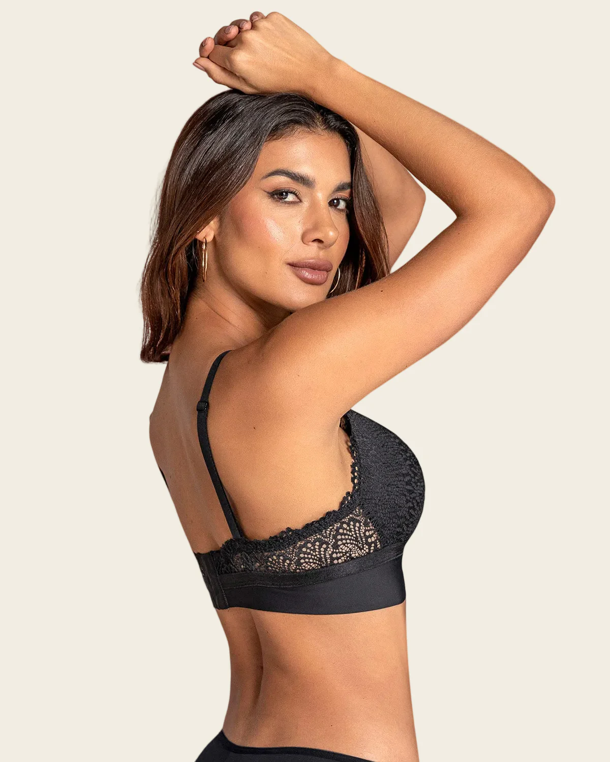 Lace-and-Smooth Wireless Lined Plunge Bra - Image 6