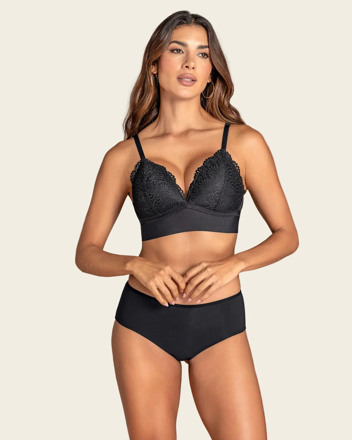 Lace-and-Smooth Wireless Lined Plunge Bra - Image 7