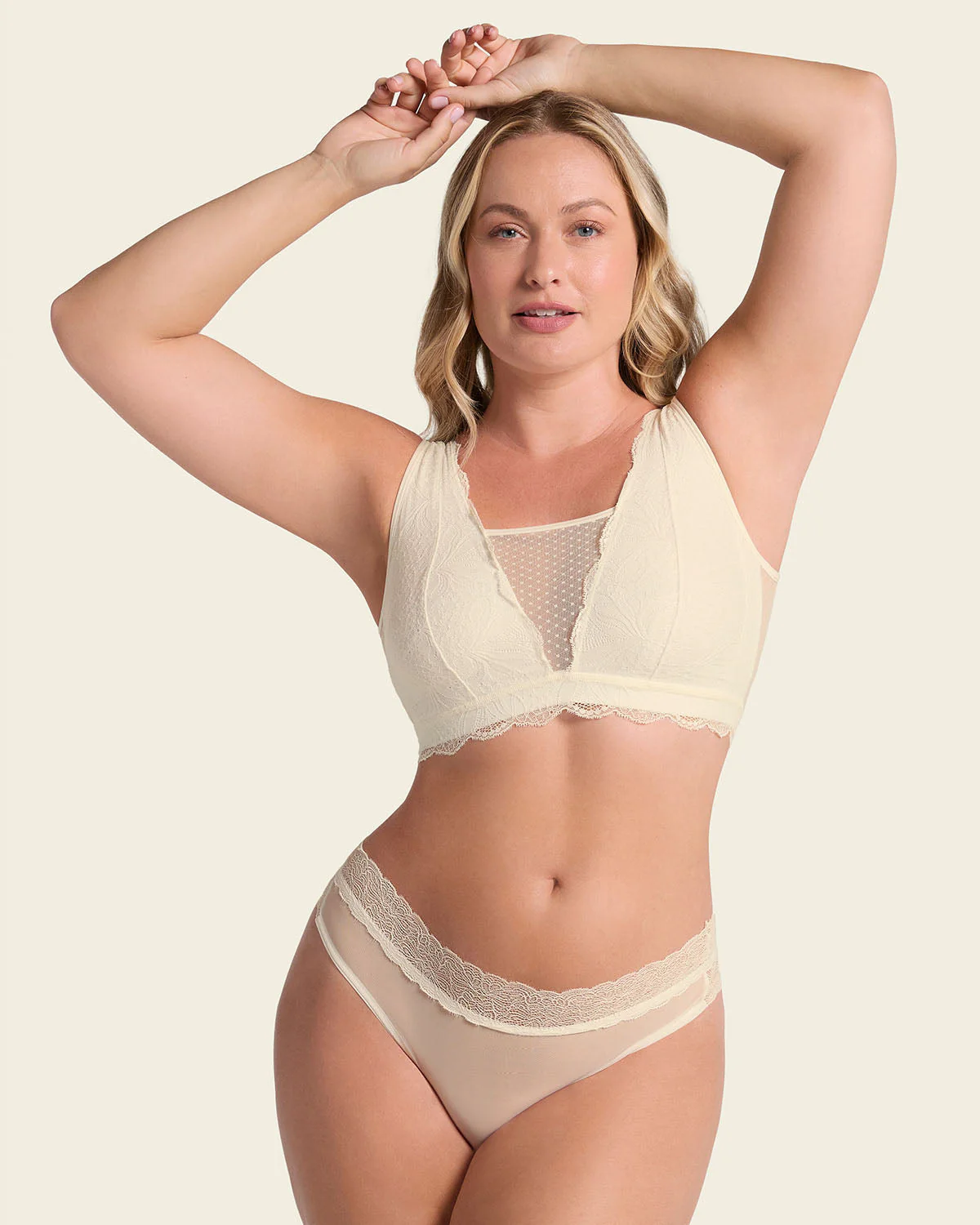 Multiwear Lace Pocketed Bralette - Image 3