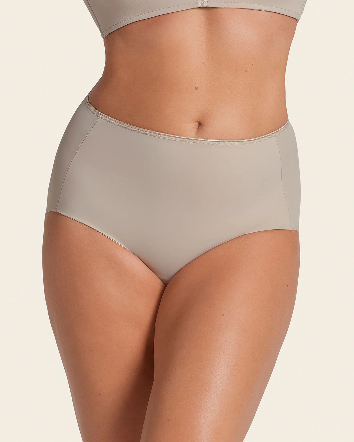 Perfect Fit High-waisted Seamless Shaper Knicker - Image 5