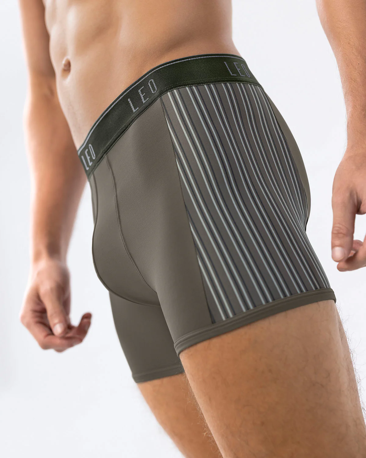 Perfect Fit Trunk with Contrast Details - Image 25