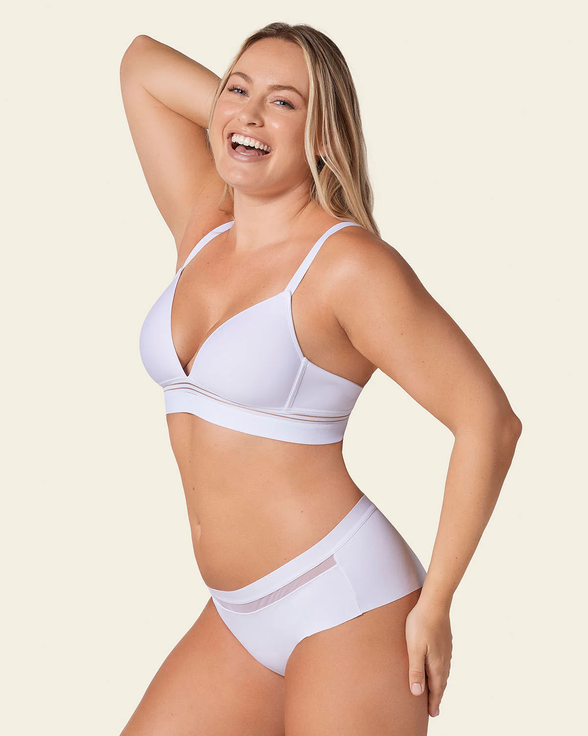 Plunge Wireless T-Shirt Bra - Image 7