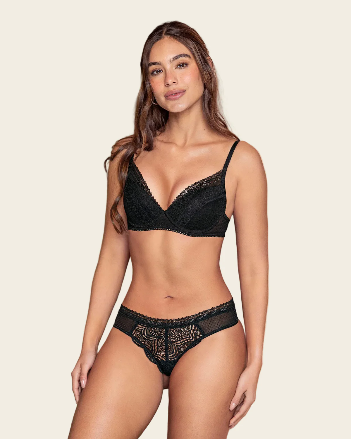 Pretty Sheer Lace Underwire Contour Bra - Image 4