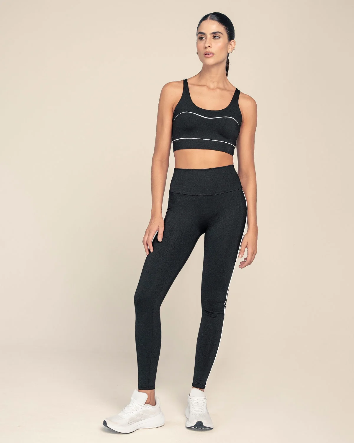 Sports Bra with Contrast Double Straps - Image 5