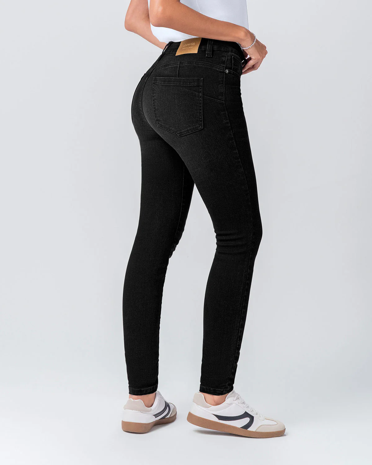 The Butt-Lifting Skinny Jean - Image 13