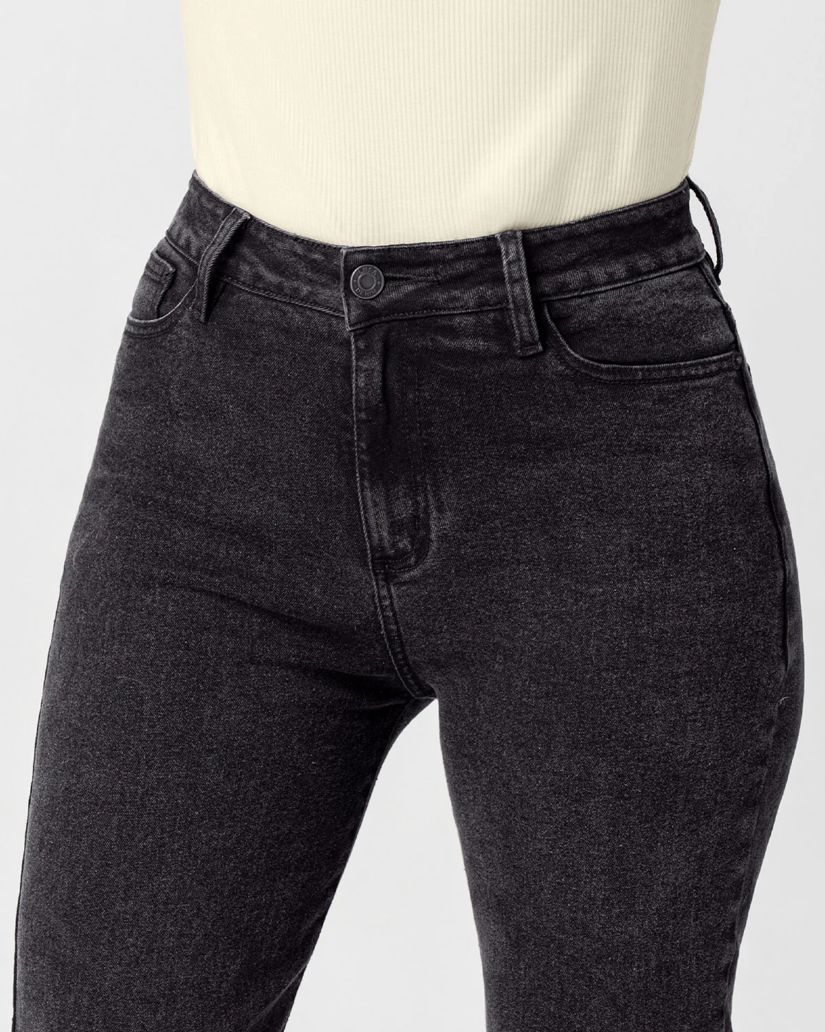 The High-Waisted Mom Jean - Image 6
