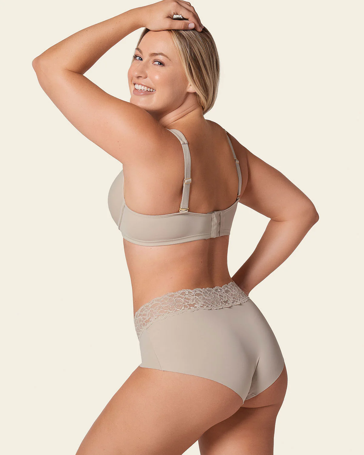 Ultra Light Lace Trim Hipster Knicker - Image 3