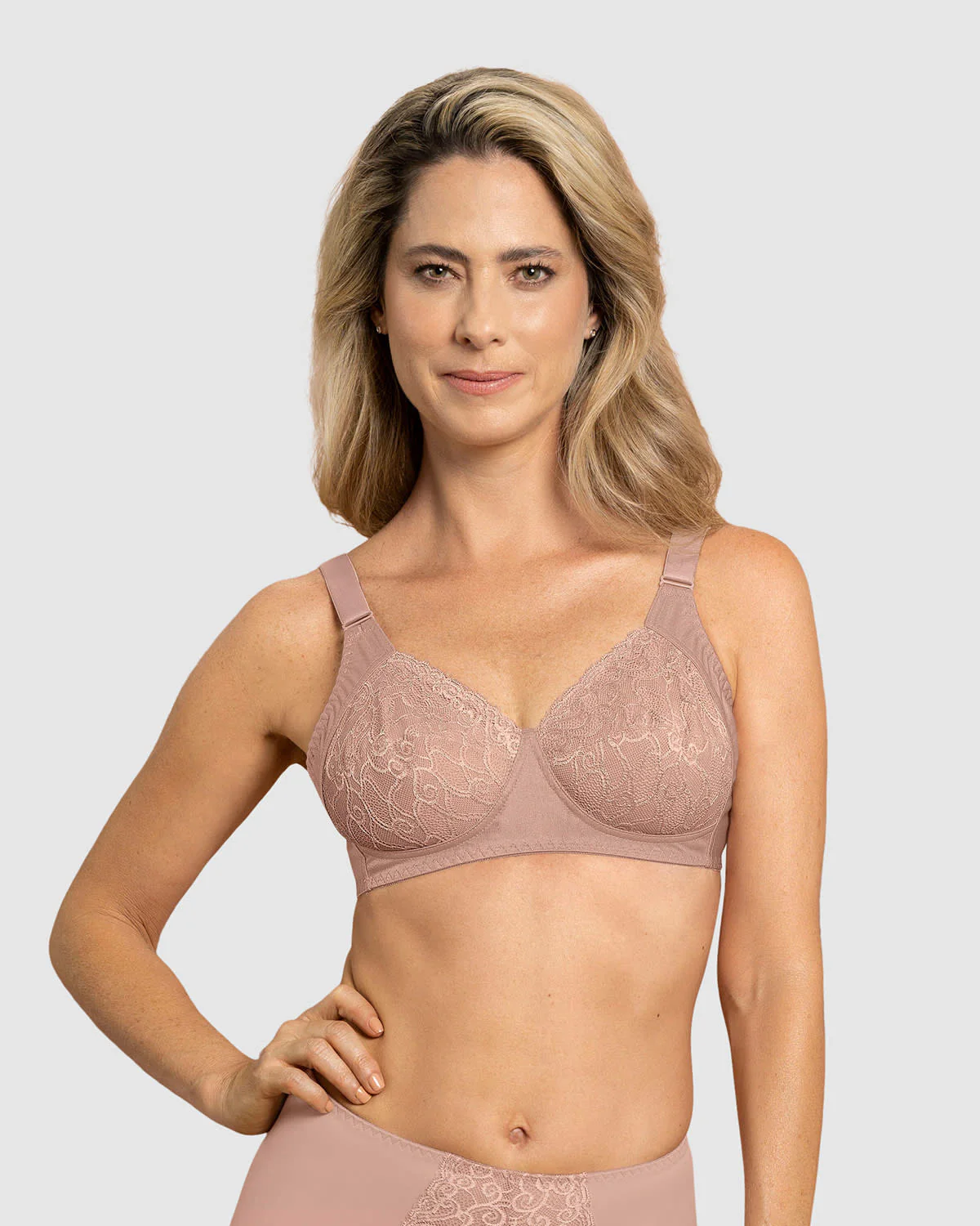 Wireless Comfy Control Bra in Lace - Image 10